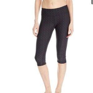 prana Women's Misty Knicker Capri Athletic Pant size Medium with key pocket